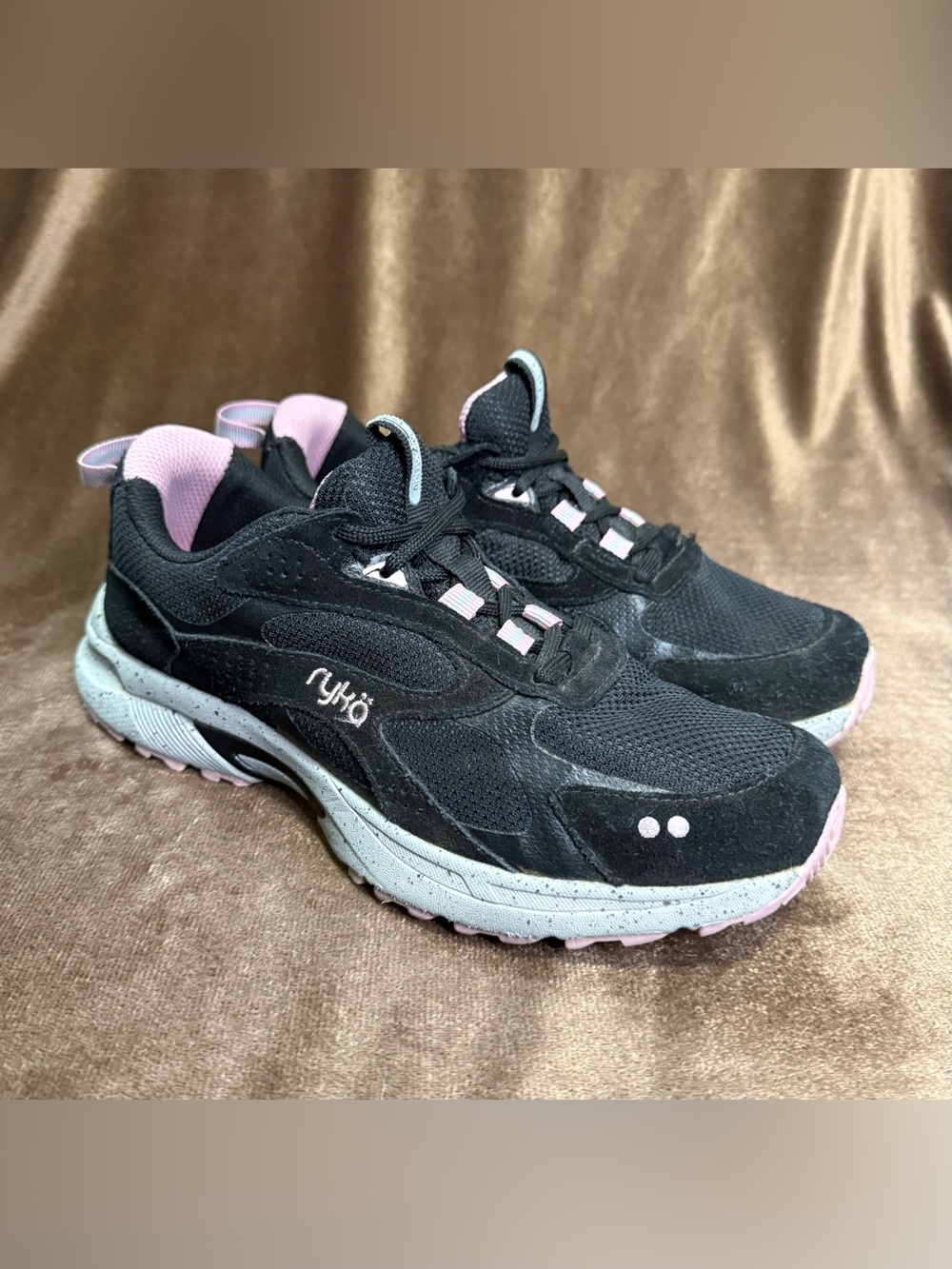 Ryka Sky Stride Trail Running Shoes Women's 7.5M Black /Pink